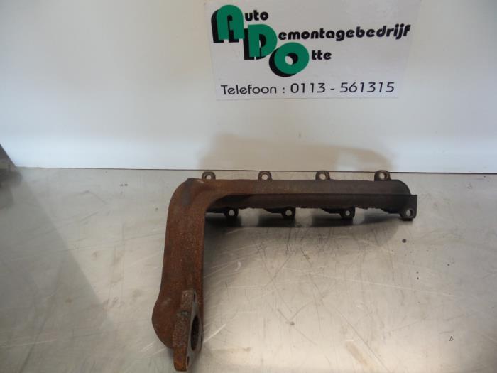 Uitlaatspruitstuk van een Mercedes Vito (Vito 96-), Gebruikt, -, Ophalen of Verzenden, -