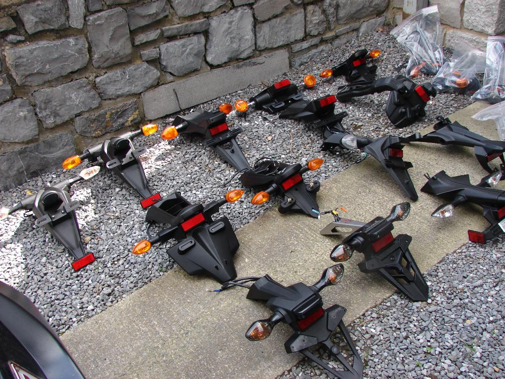 Support de plaque. Kawasaki-Yamaha-Honda-Suzuki- ...origine, Motoren, Accessoires | Overige, Ophalen, Zo goed als nieuw