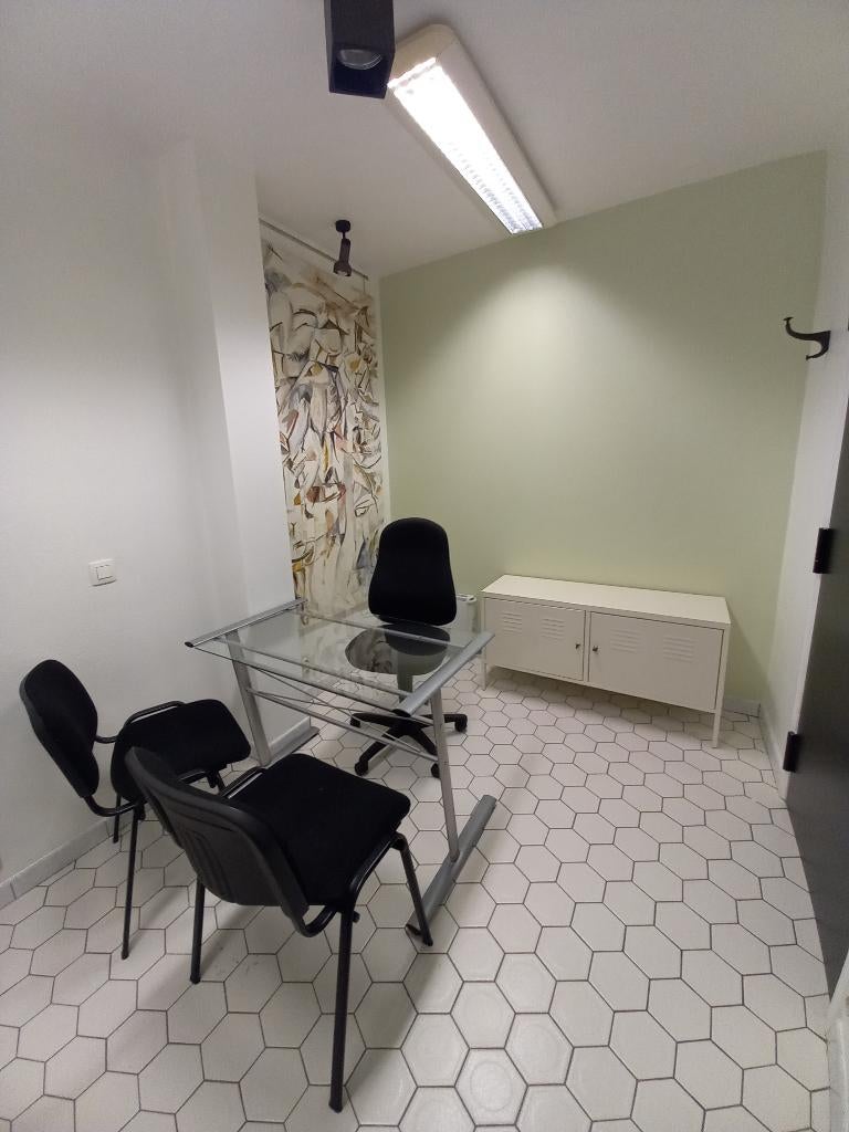 Praktijkruimte te huur in centrum Oudenaarde, Location, Cabinet