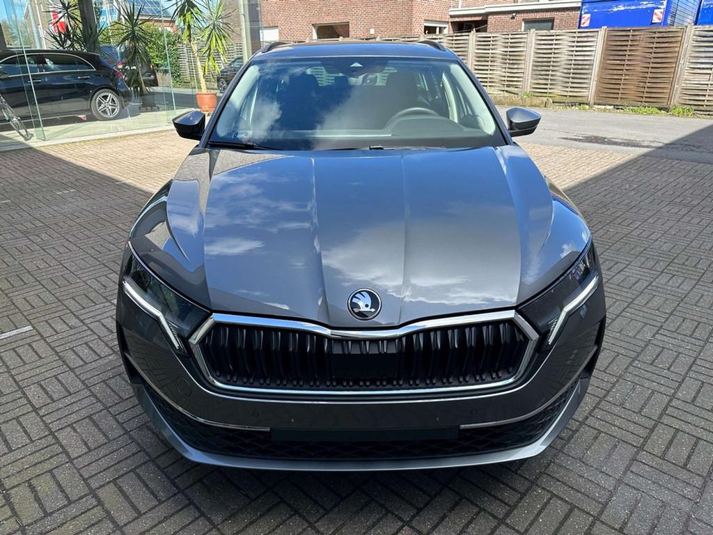 Skoda Octavia Combi 1.5 TSI eTec Family DSG | Camera | Keyle, Autos, Skoda, Argent ou Gris, Achat, Anti démarrage, 110 kW