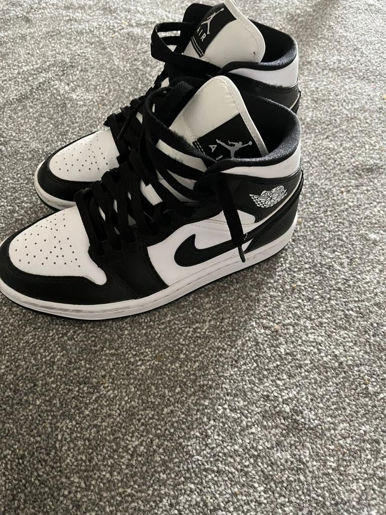 Nike Air Jordan 1 Mid WMNS taille 37,5 - légèrement usée, Neuf, Enlèvement ou Envoi, Nike air Jordan, Baskets