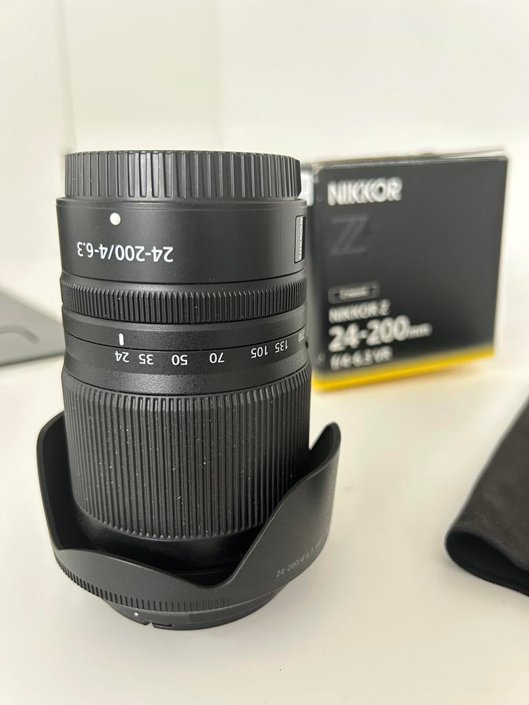 Nikon NIKKOR Z 24-200 mm F/4,0-6,3 VR, Enlèvement, Comme neuf