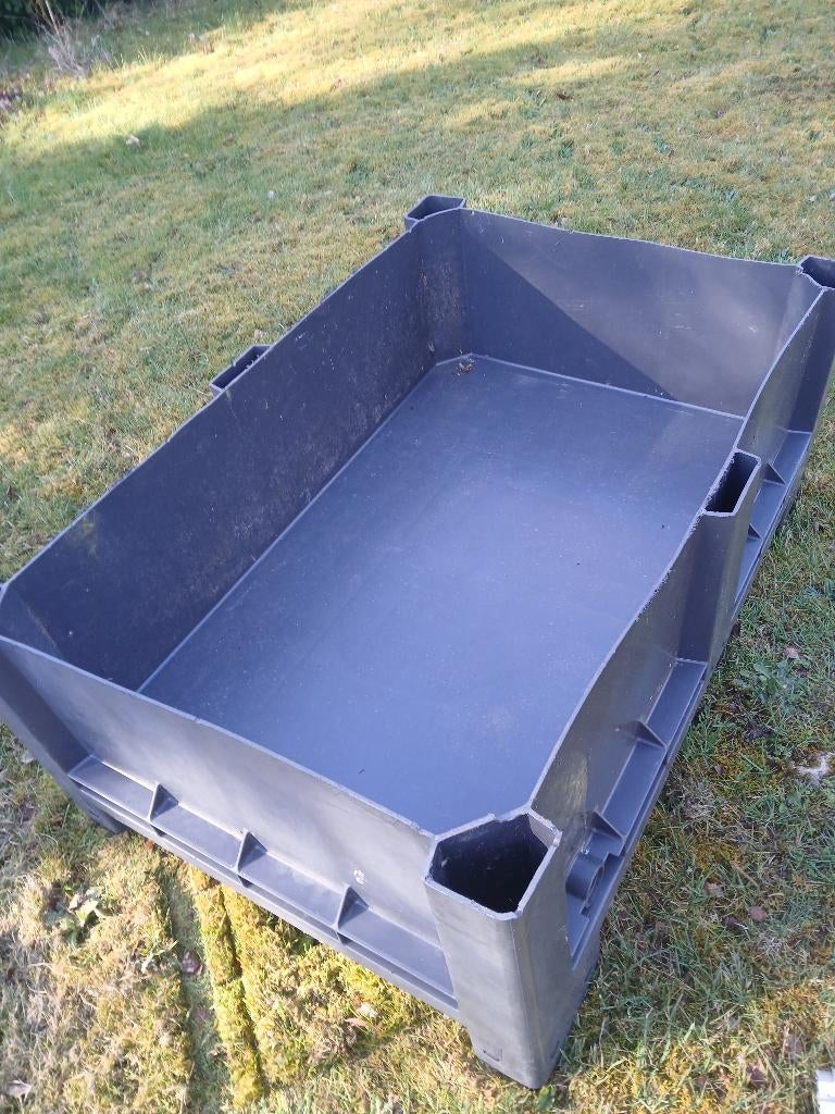 Grand bac de rangement en plastique, Enlèvement, 100 cm ou plus, Utilisé, 50 cm ou plus