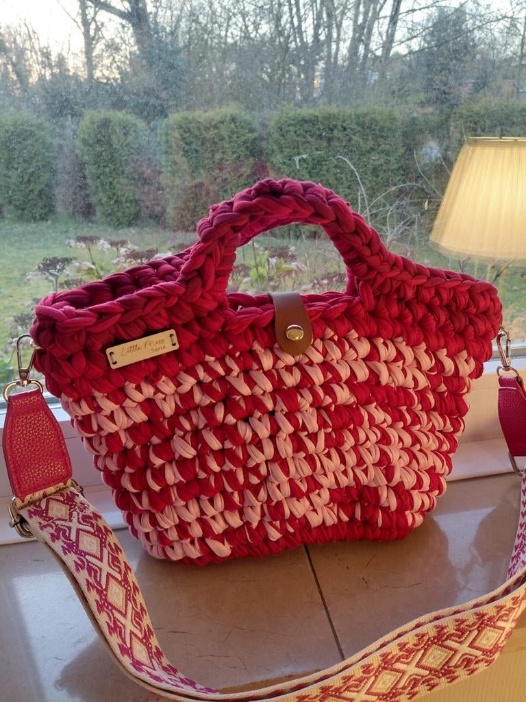 Handgemaakte crochet tassen, Bijoux, Sacs & Beauté, Sacs | Sacs Femme, Enlèvement