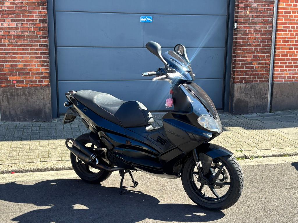 Gilera runner a klasse, Fietsen en Brommers, Scooters | Piaggio, Gebruikt, Klasse A (25 km/u), Ophalen