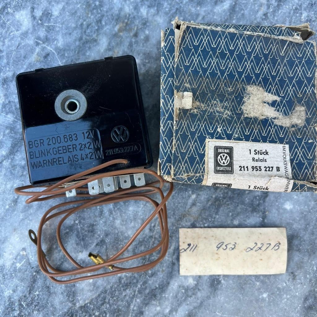 Relais de clignotant VW NOS 12V Bus Beetle 66-68, Enlèvement ou Envoi, Comme neuf