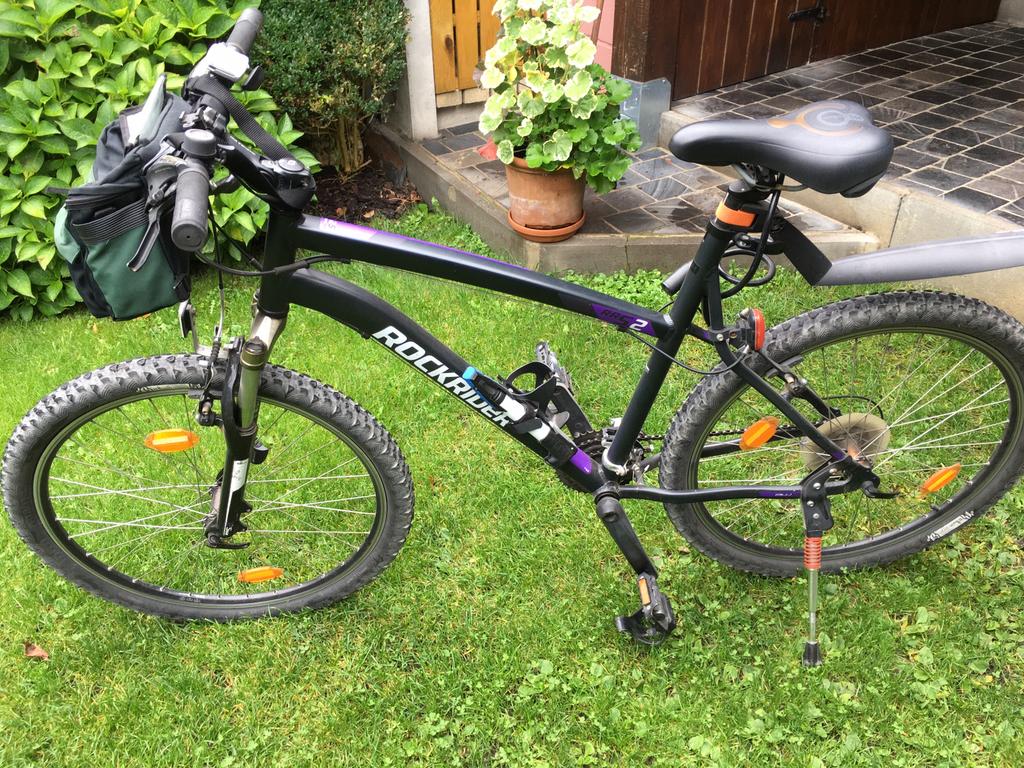 A vendre velo vtt Rockinder Rs2 Bleu Taille L, Autres marques, Comme neuf, Enlèvement, Hommes