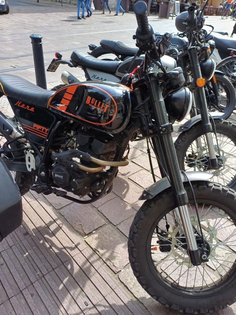 Brommers/onderdelen gezocht voor opmaak, Ophalen of Verzenden