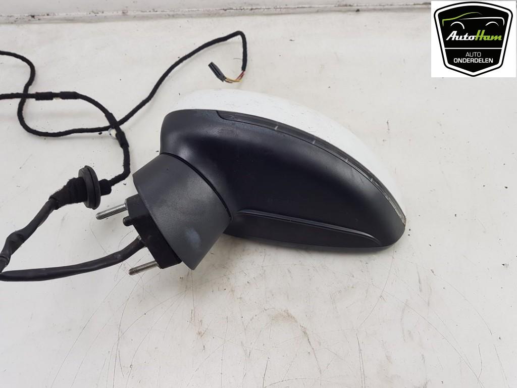 SPIEGEL LINKS Audi A1 (8X1 / 8XK) (01-2010/10-2018), Gebruikt, Audi