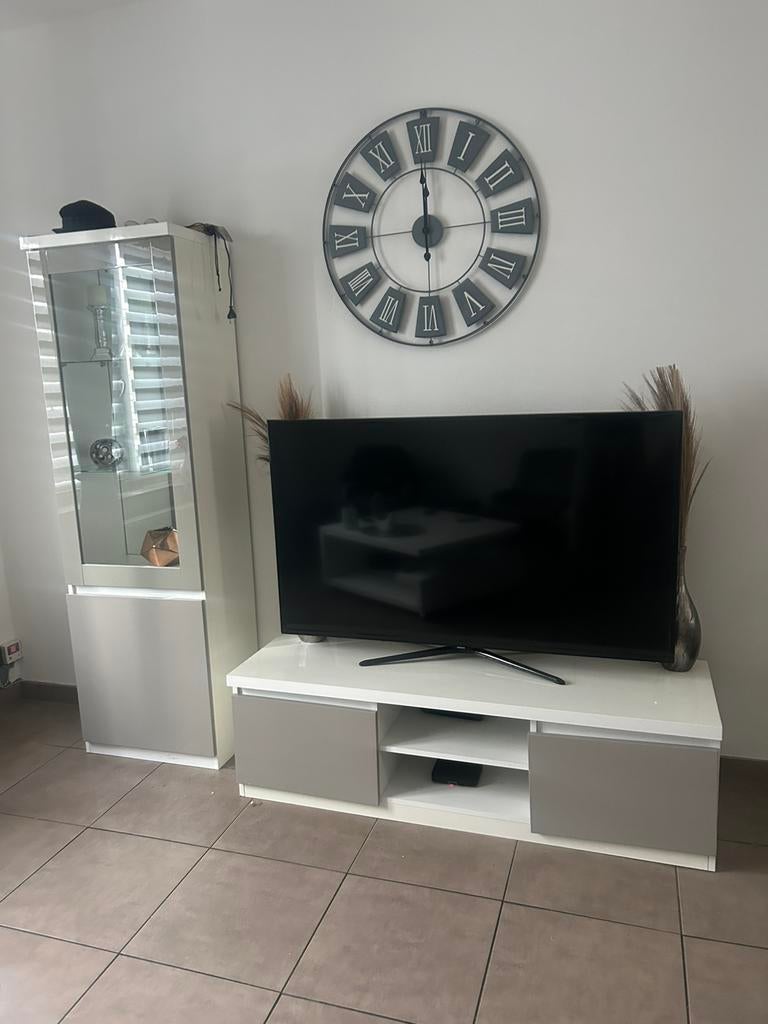 Meuble tv, Maison & Meubles, Armoires | Mobilier de télévision, Enlèvement, Comme neuf