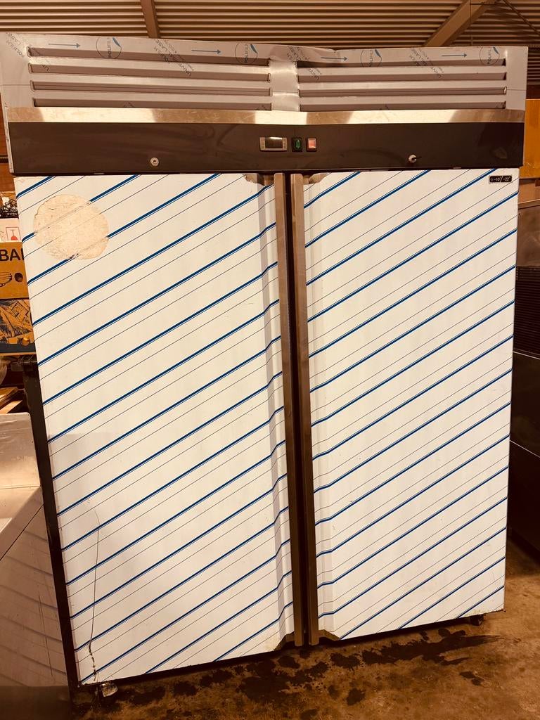 Hokkers_Inductiekookplaten Kippenspitten_Koksmessen_, Elektronische apparatuur, Ophalen of Verzenden, Zo goed als nieuw