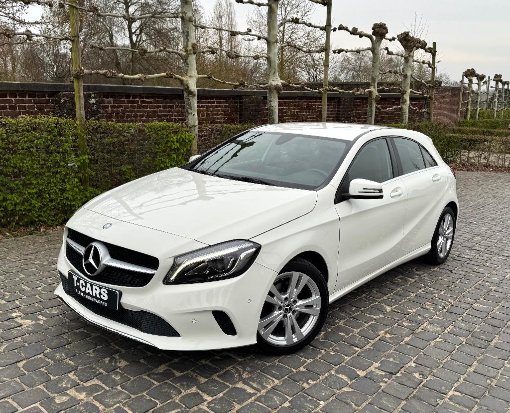 MERCEDES A180 benzine 42.000km / Overname mogelijk, Auto's, Bluetooth, Leder en Stof, Wit, Bedrijf