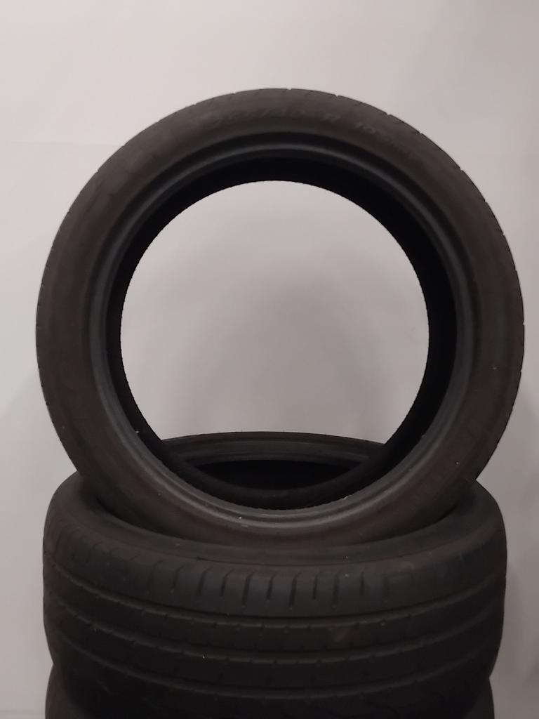 Zomerbanden Pirelli P Zero 255/40 R19 100Y, 19 inch, Gebruikt, 255 mm, -