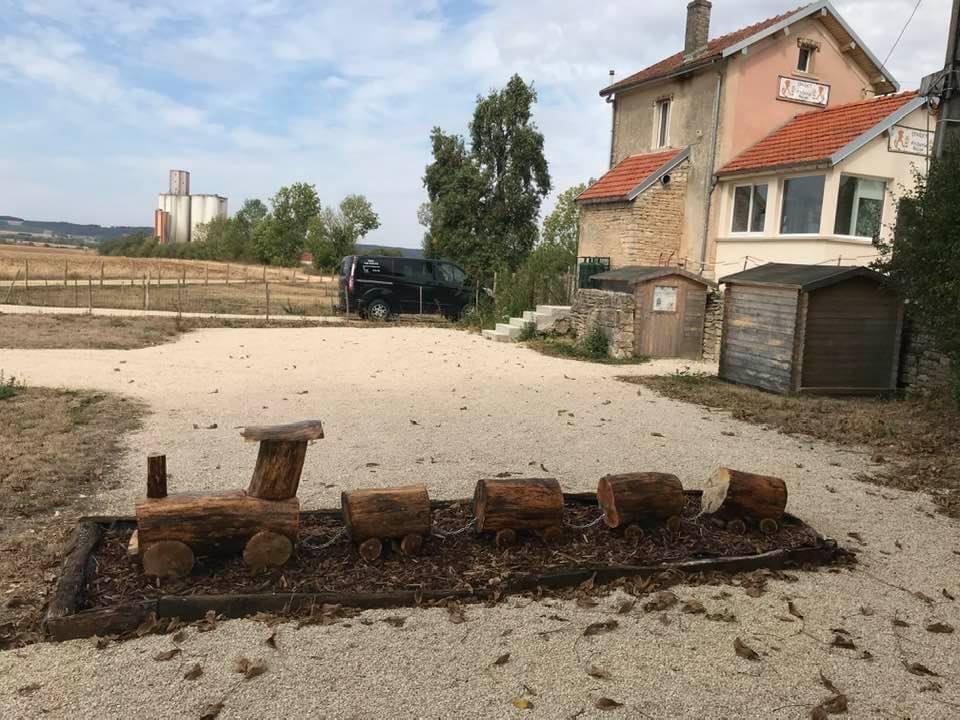 Handelspand Friterie/ snackbar, Zakelijke goederen, 1300 m², Koop, Horecaruimte