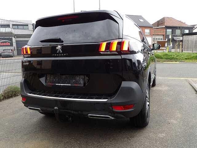 Peugeot 5008 1.2 PureTech Allure Pack (EU6.4), 94 kW, Bedrijf, Handgeschakeld, Parkeersensor
