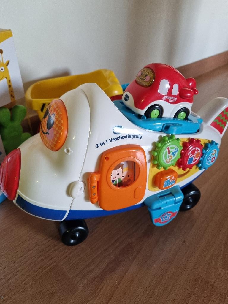 Vtech vliegtuig en konijnenketting pakket, Kinderen en Baby's, Ophalen, Gebruikt, 6 maanden tot 2 jaar
