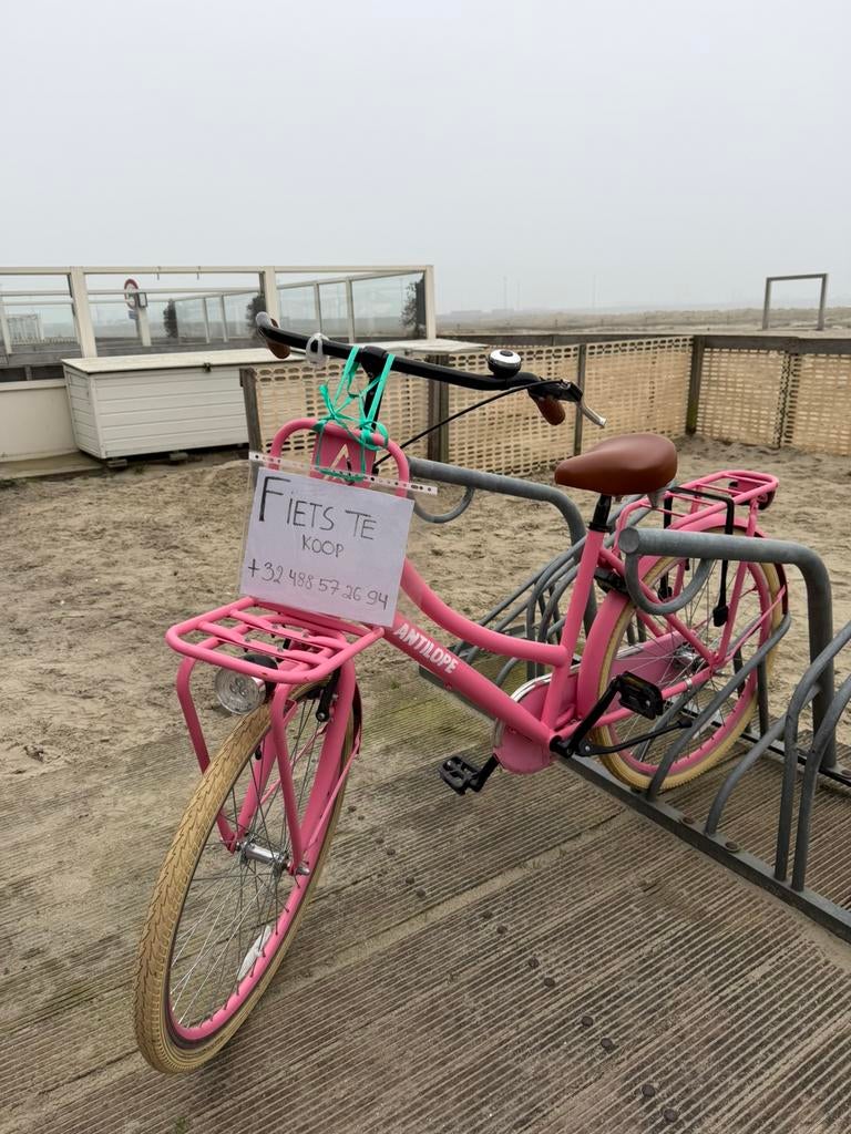 Un joli vélo rose pour fille, Vélos & Vélomoteurs, Enlèvement ou Envoi, Comme neuf, 26 pouces ou plus, Vitesses