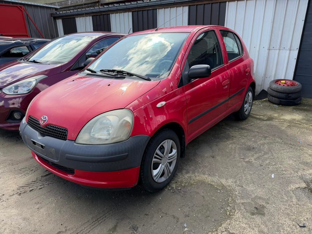 Toyota yaris 1000cc 5 portes 2001 Climatisée, Autos, Toyota, Achat, 5 portes, Particulier, Yaris