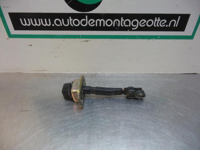 Butée 4portes avant droite d'un Mitsubishi Space Wagon (Spa, -, Utilisé, Mitsubishi, -