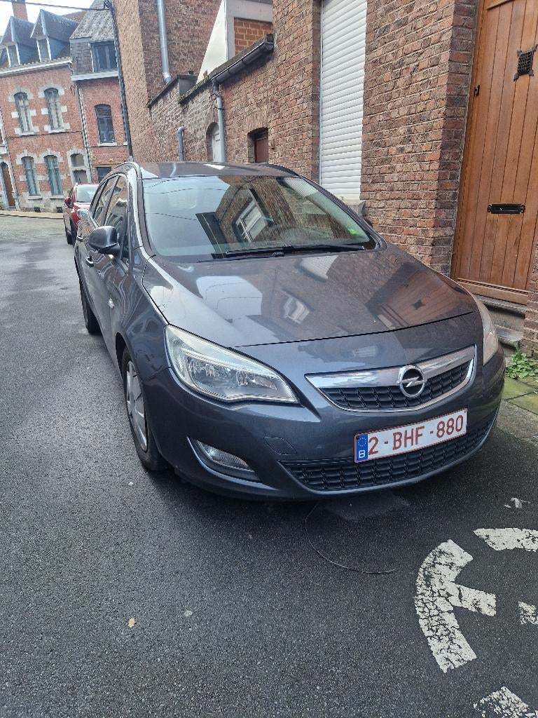 Voiture, Achat, Boîte manuelle, 5 portes, Particulier