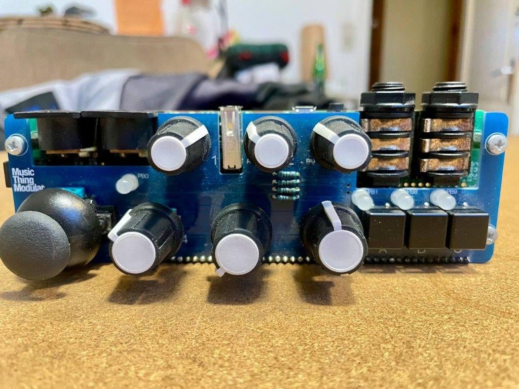 Music Thing Modular AxoControl Controller Board for Axoloti, Musique & Instruments, Effets, Enlèvement ou Envoi, Utilisé, Autres types