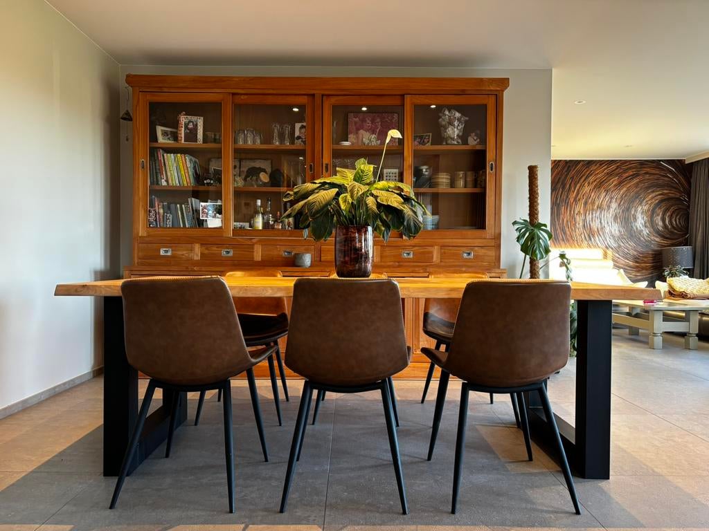 Handgemaakte massieve eiken boomstam tafel, Ophalen, Nieuw, 6 tot 8 stoelen