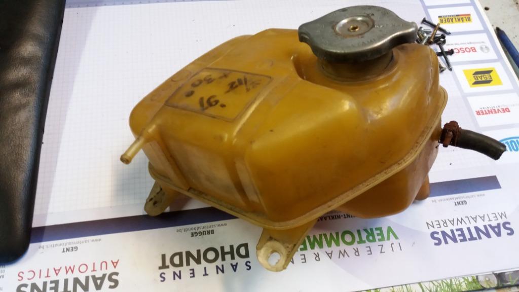 Vase d'expansion Alfa Romeo Alfetta 2.0, Autos : Pièces & Accessoires, Enlèvement, Alfa Romeo