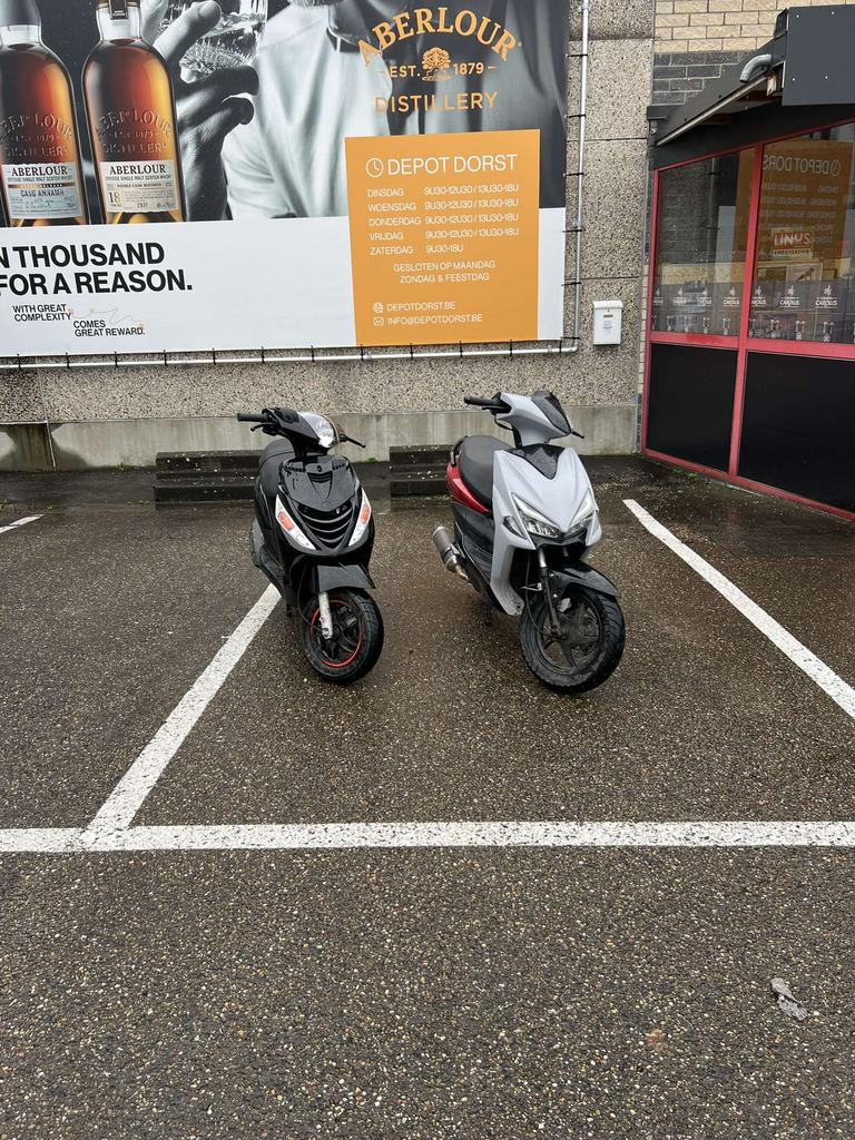 cyclomoteur de classe B 50cc 4t, Vélos & Vélomoteurs, Scooters | Marques Autre, Gts, Enlèvement ou Envoi, 49 cm³, Comme neuf