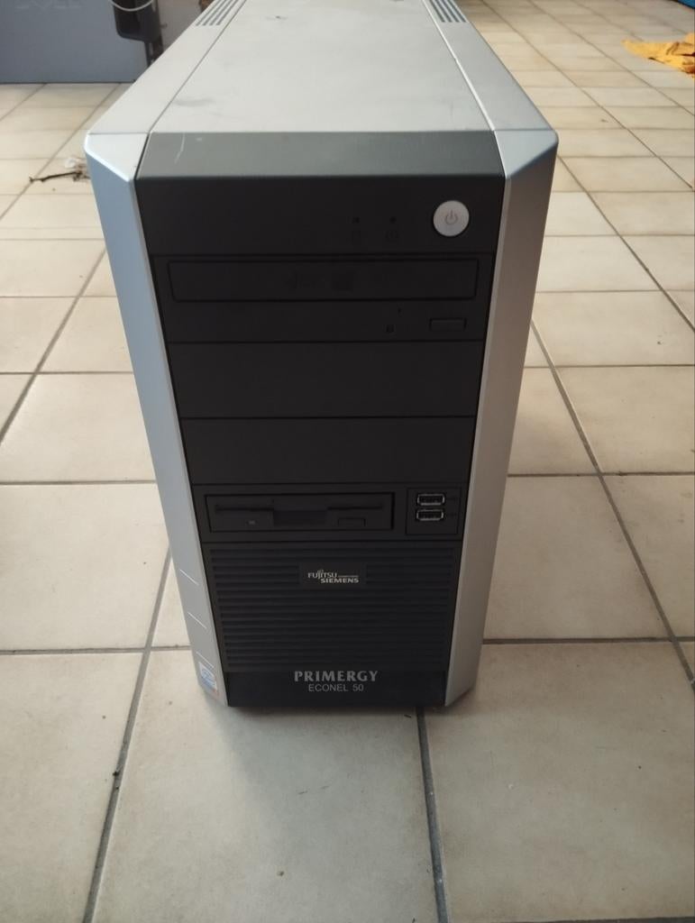 Oude server Fujitsu Siemens retro, Computers en Software, Vintage Computers, Ophalen