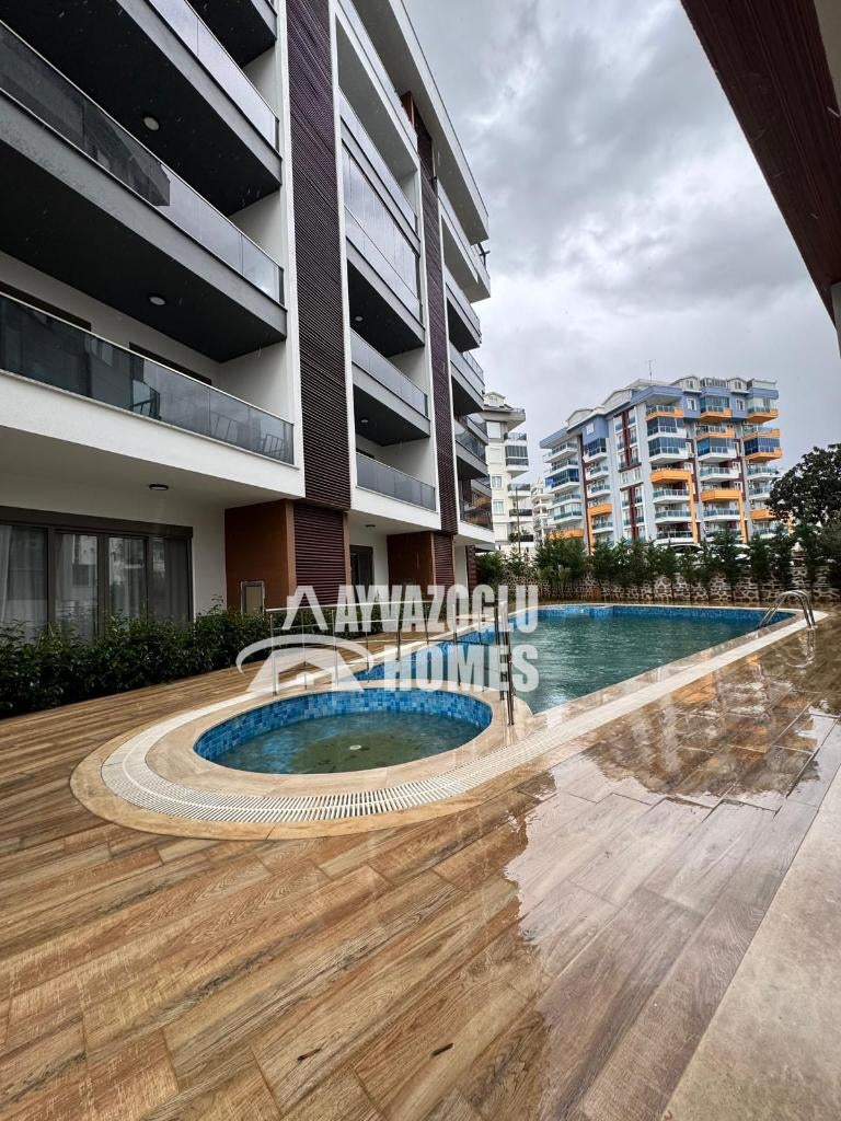 Modern 1+1 appartement in Tosmur, Immo, 55 m², 2 kamers, Turkije, Stad