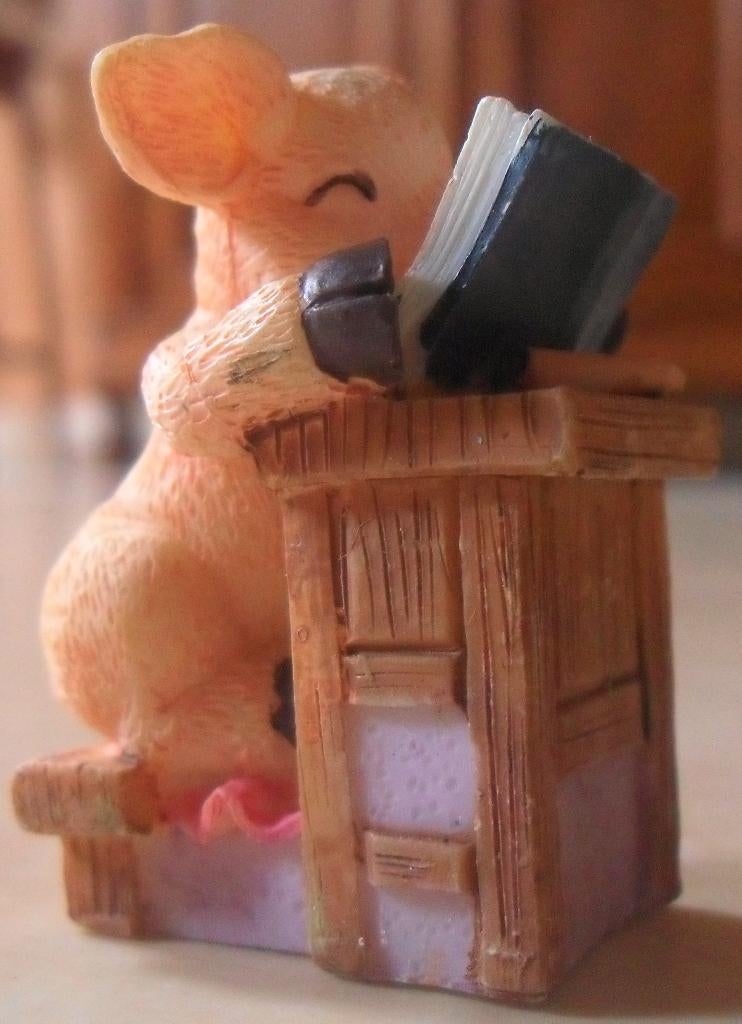 Cochon qui lit, Enlèvement ou Envoi