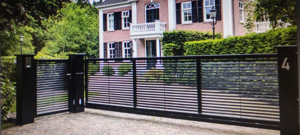 Schaden poort, Ophalen of Verzenden