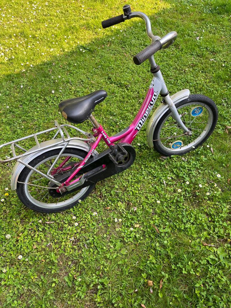 Meisjesfiets minerva kinderfiets, Enlèvement