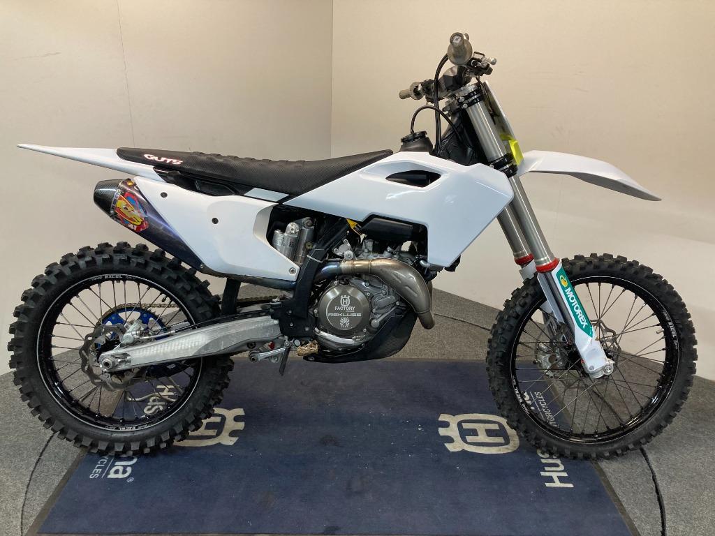 Husqvarna FC 450 MY'23 réf. LS 3064, Motos, Entreprise, Moto de cross, 450 cm³, 1 cylindre
