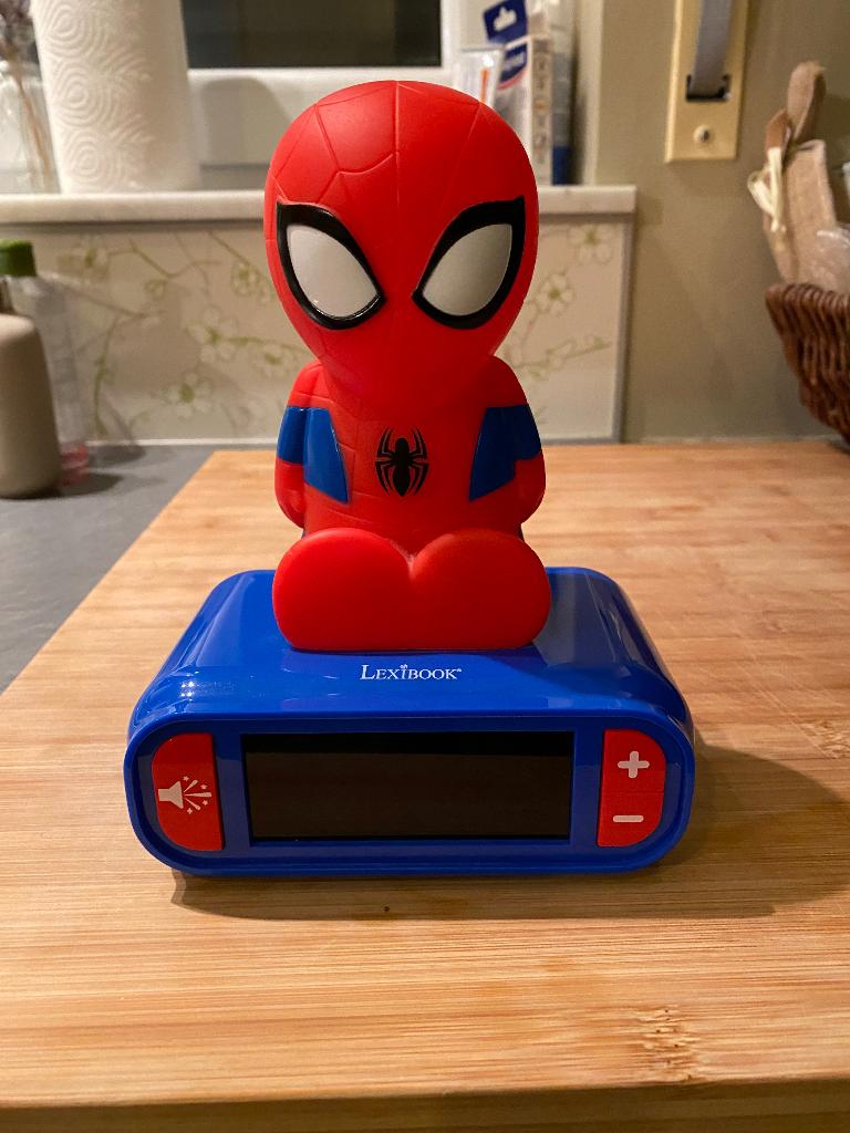 Reveil SPIDERMAN enfant, Enlèvement ou Envoi, Comme neuf, Analogique