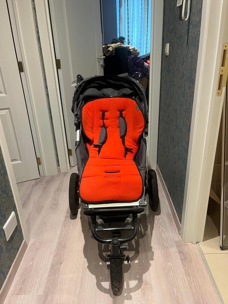 Stoere buggy. Mountain buggy in zeer goede staat., Kinderen en Baby's, Ophalen, Regenhoes