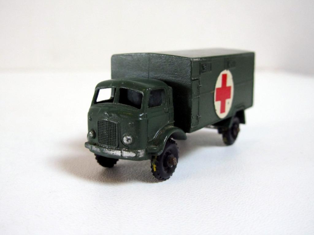 Service Ambulance Ford 63a 1959 Lesney Matchbox Regular Wh., Ophalen of Verzenden, Gebruikt, Bus of Vrachtwagen
