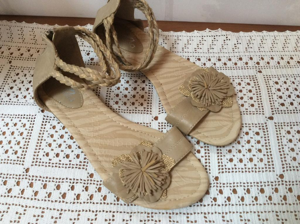 Italiaanse sandalen maat 41, Enlèvement ou Envoi