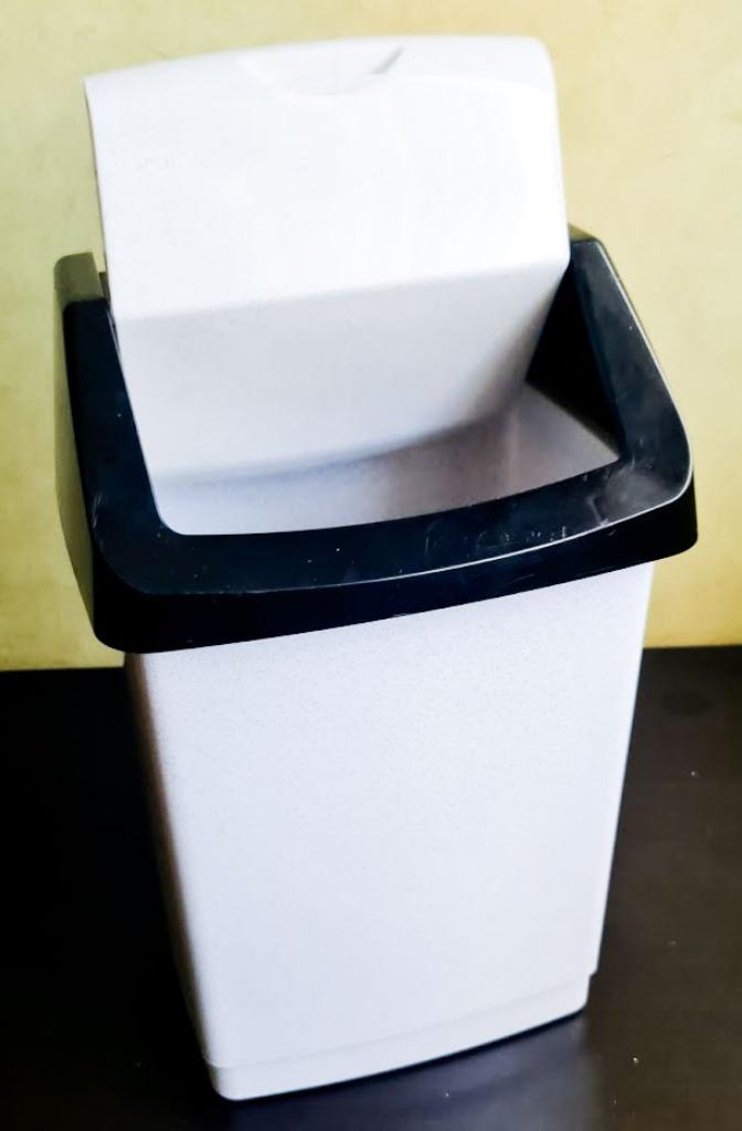 Poubelle CURVER 15L, Moins de 50 cm, Enlèvement ou Envoi, 10 à 20 litres, Synthétique