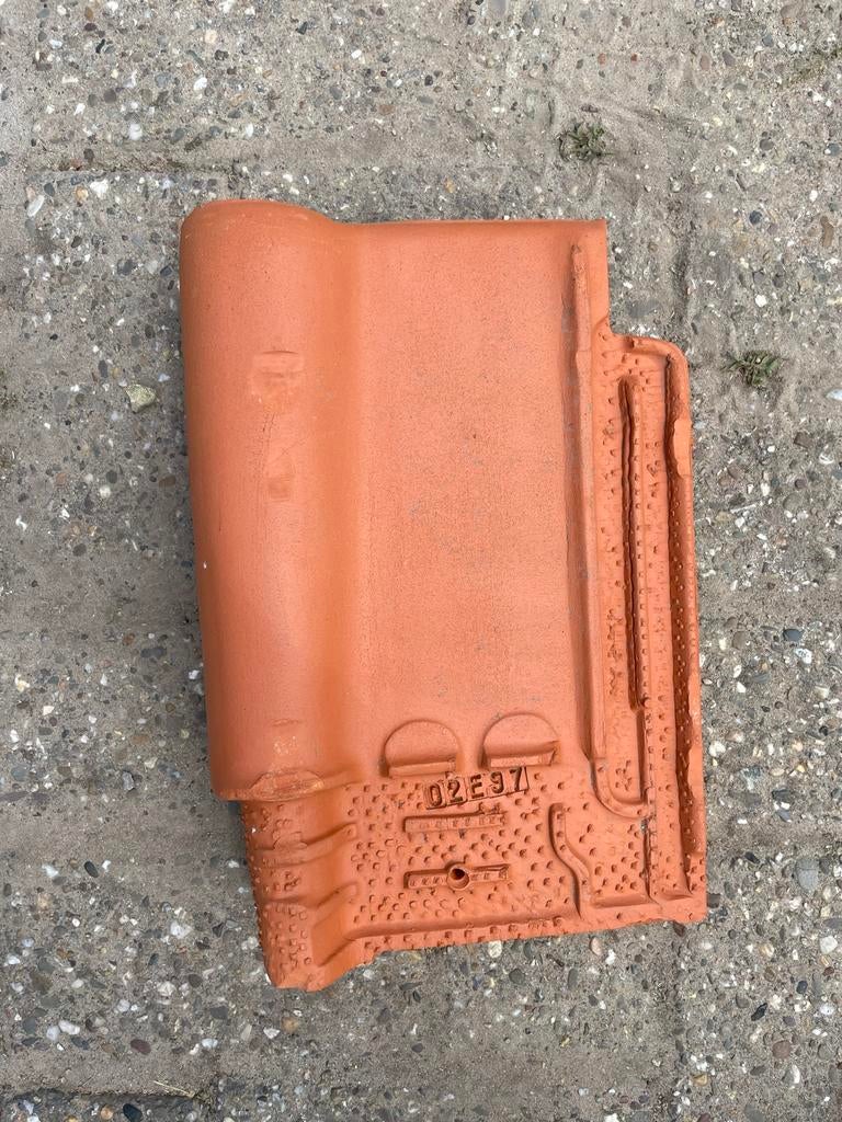 Pottelberg hoekpan/kantpan, Doe-het-zelf en Bouw, Dakpannen en Dakbedekking, Ophalen, Gebruikt