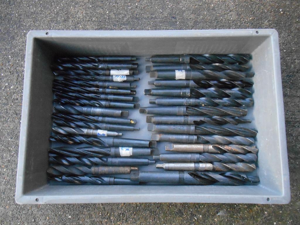 Boren en ruimers, Ophalen, Nieuw, Kolomboormachine