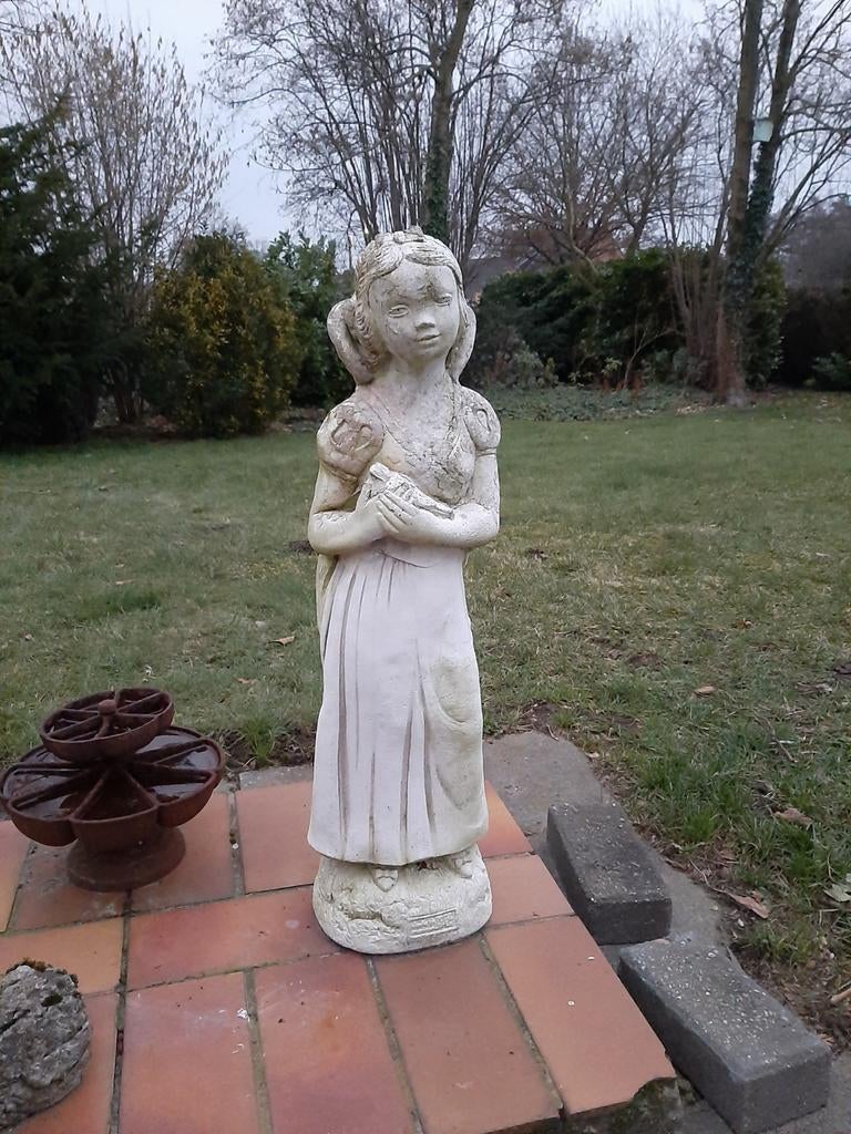 Beeld met inscriptie, Enlèvement, Utilisé