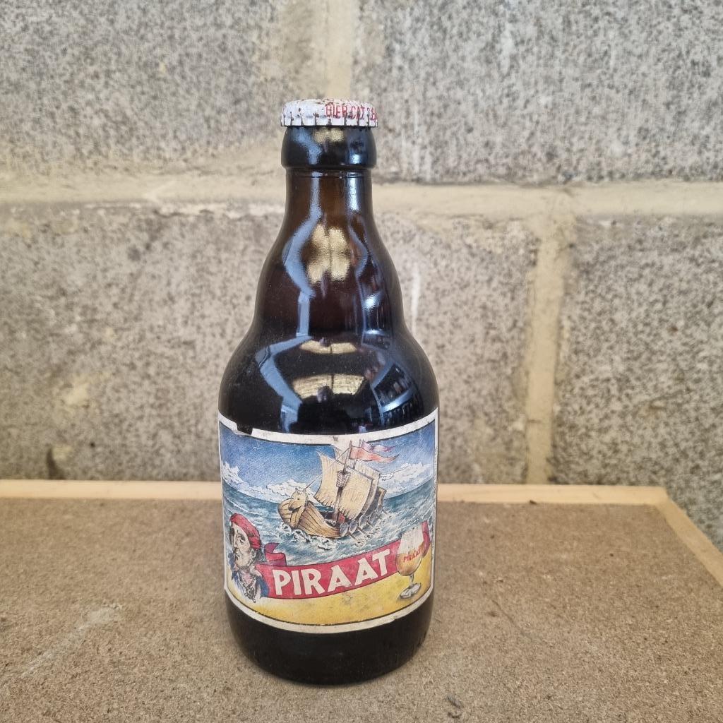Bouteille de bière Piraat (modèle 1), Collections, Enlèvement ou Envoi, Utilisé, Bouteille(s), Autres marques
