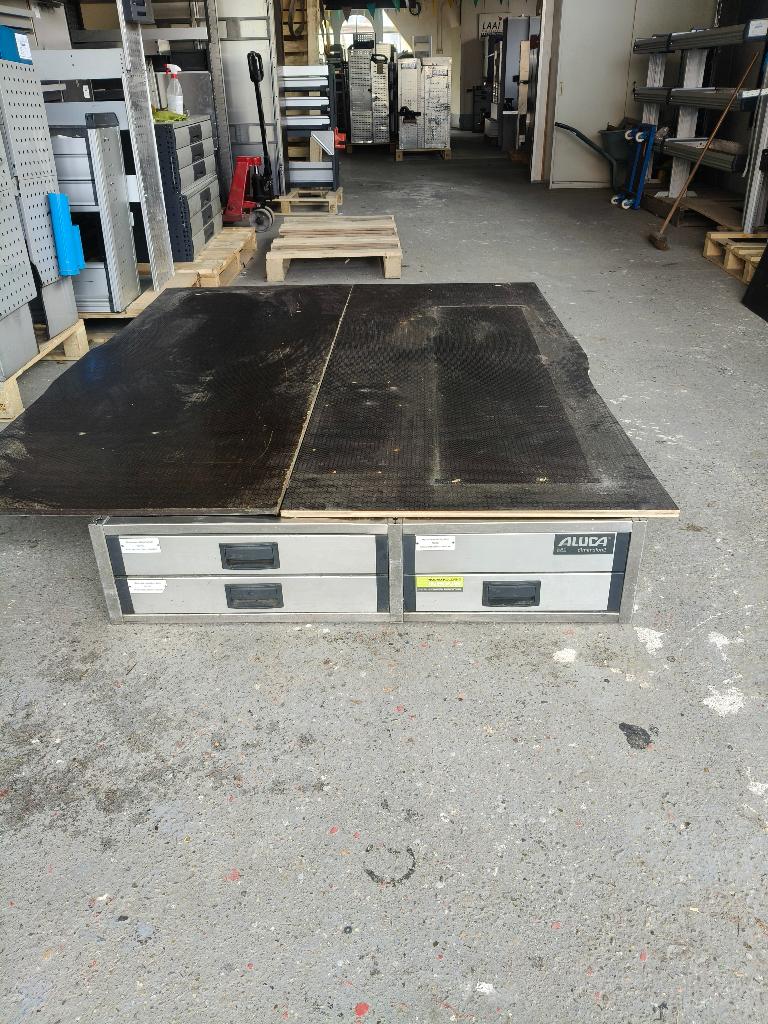 Aluca vloerlade (2535) L 207 B 114 H 25 €699, Auto diversen, Auto-accessoires, Ophalen, Zo goed als nieuw