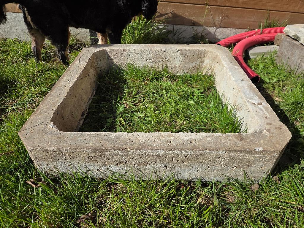 Betonnen opzetstuk 70x70x13 + deksel, Bricolage & Construction, Enlèvement, Utilisé