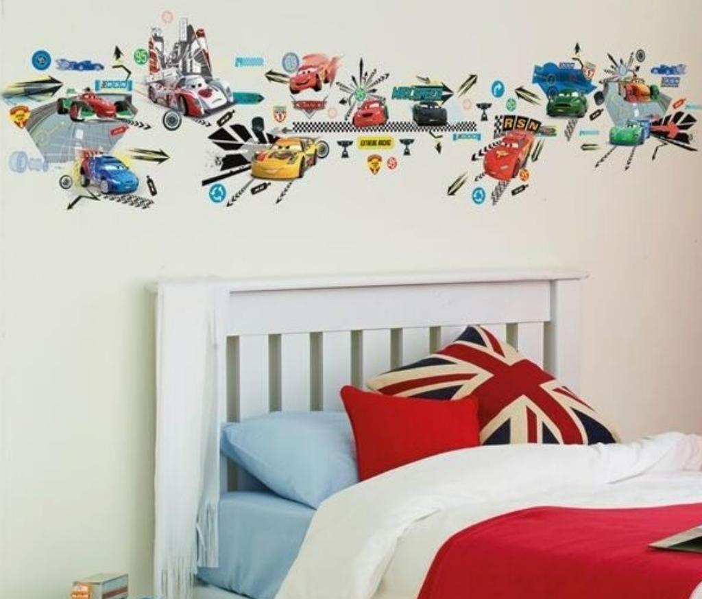 Disney Cars Muurstickers - 100 Stuks - VAN 16,95 VOOR 4,95!, Kinderen en Baby's, Ophalen of Verzenden, Nieuw, Wanddecoratie