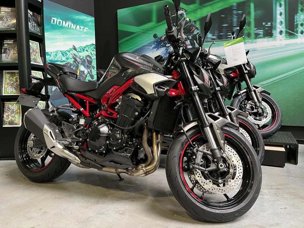 Kawasaki Z900 model 2025 (bj 2025), Motoren, Motoren | Kawasaki, 948 cc, Bedrijf, Meer dan 35 kW, Overig