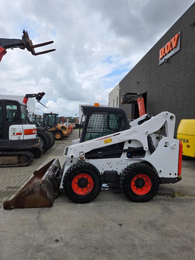 Bobcat S770, Enlèvement, Chargeuse sur pneus ou Chouleur