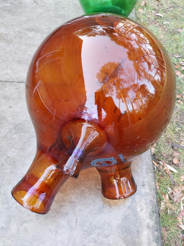 Mooi amberkleurige laboratorium glas van qvf corning, Ophalen