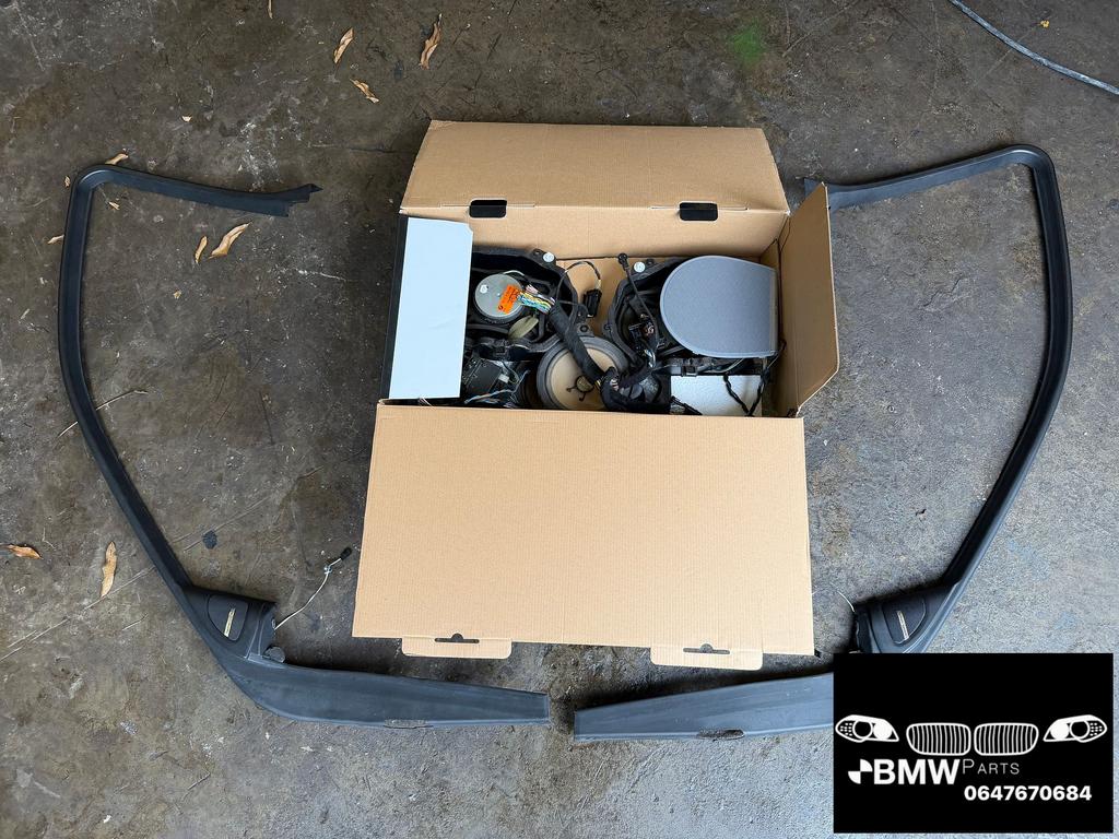 Speaker set Harman Kardon BMW 3 serie E46 sedan, Autos : Divers, Autoradios, Enlèvement ou Envoi